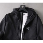 2026年1月3日ARCTERYX新作ジャケット人気商品/TY工場