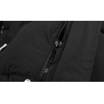 2026年1月9日MONCLER 新作 羽毛綿のベストJX工場