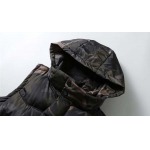 2026年1月9日MONCLER 新作 羽毛綿のベストJX工場