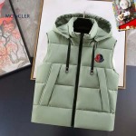 2026年1月9日MONCLER 新作 羽毛綿のベストJX工場