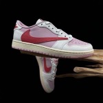 2026年1月9日入荷新品Nike Air Jordan 1 x Travis Scott AJ1人気 スニーカー男女兼用/誕生日プレゼント/XH工場