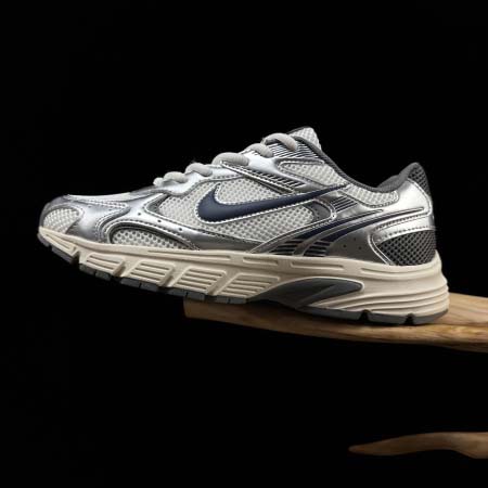 2026年1月9日入荷新品Nike Zoom Vomero ...