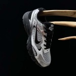 2026年1月9日入荷新品Nike Zoom Vomero 20人気 スニーカー男女兼用/誕生日プレゼント/XH工場