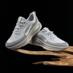 2026年1月9日入荷新品Nike VOMERO 18 GTX人気 スニーカー男女兼用/誕生日プレゼント/XH工場