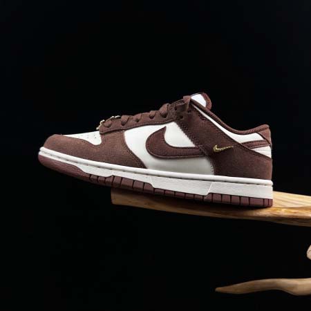 2026年1月10日入荷新品Nike Dunk人気 スニーカ...