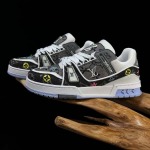 2026年1月10日入荷新品LOUIS VUITTON Trainer人気 スニーカー男女兼用/誕生日プレゼント/XH工場