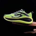 2026年1月10日入荷新品Nike VOMERO 18人気 スニーカー男女兼用/誕生日プレゼント/XH工場