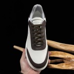 2026年1月10日入荷新品Alexander McQueen人気 スニーカー男女兼用/誕生日プレゼント/XH工場