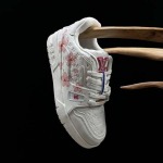 2026年1月10日入荷新品LOUIS VUITTON Trainer人気 スニーカー男女兼用/誕生日プレゼント/XH工場