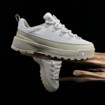 2026年1月10日入荷新品THE NORTH FACE人気 スニーカー男女兼用/誕生日プレゼント/XH工場