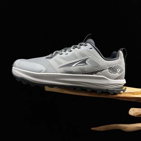 2026年1月10日入荷新品Altra M OLYMPUS ...