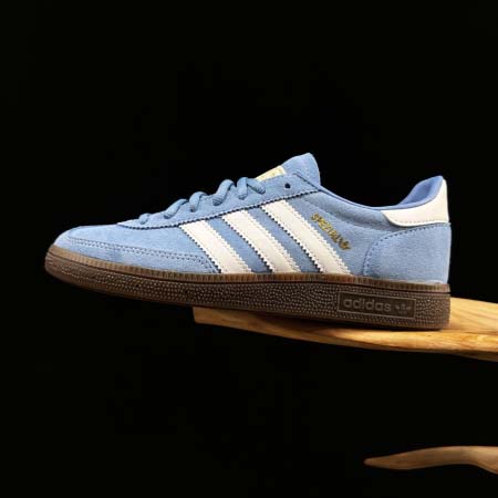 2026年1月10日入荷新品adidas originals...