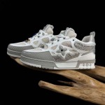 2026年1月10日入荷新品Louis Vuitton人気 スニーカー男女兼用/誕生日プレゼント/XH工場