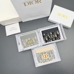 2026年1月12日新作高品質Dior財布w10.5×h8×0.5cm     /GQ工場