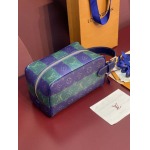 2026年1月14日新作高品質Louis VuittonバッグM25902 /13x12x23cm /GQ工場