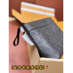 2026年1月14日新作高品質Louis VuittonバッグM82545/Monogram Shadow  Monogram 32 x 21 x 8  /GQ工場