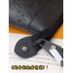 2026年1月14日新作高品質Louis VuittonバッグM82545/Monogram Shadow  Monogram 32 x 21 x 8  /GQ工場