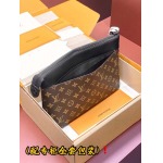 2026年1月14日新作高品質Louis VuittonバッグM82545    Monogram    32 x 21 x 8  /GQ工場