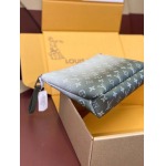 2026年1月14日新作高品質Louis VuittonバッグM11545    Monogram   Pochette Voyage 32 x 21 x 8  /GQ工場