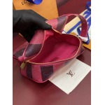 2026年1月14日新作高品質Louis VuittonバッグM25902 Monogram 13 x 12 x 23   /GQ工場