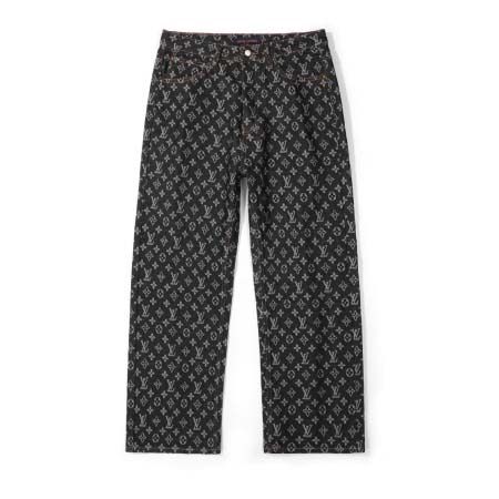 2026年1月19日新作 LOUIS VUITTONジーパン...