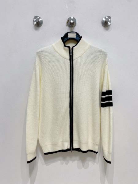 2026年1月20日新作THOM BROWNE   ニットカ...