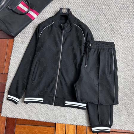 2026年1月28日入荷新作Gucci上下セット大人気 激安...