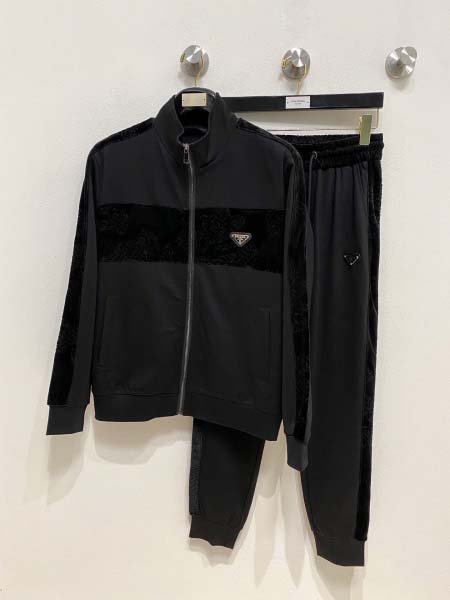 2026年1月28日入荷新作Prada上下セット大人気 激安...
