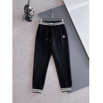 2026年1月28日入荷新作Moncler上下セット大人気 激安/zh工場