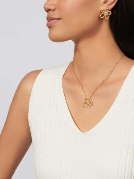 2026年2月1日入荷新品van cleef & arpelsネックレスギフト/誕生日/記念品/アクセサリーxin工場