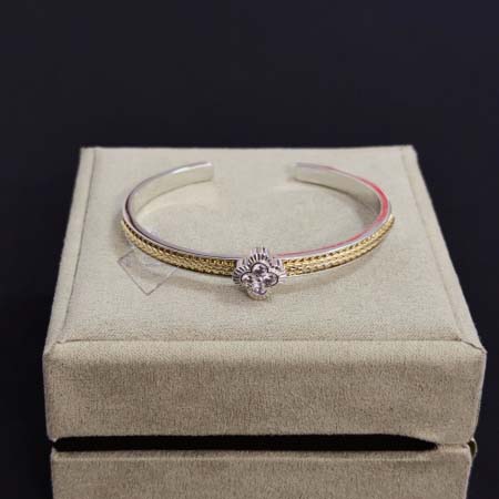 2026年2月1日入荷新品van cleef & arpels腕輪/ブレスレットギフト/誕生日/記念品/アクセサリーxin工場