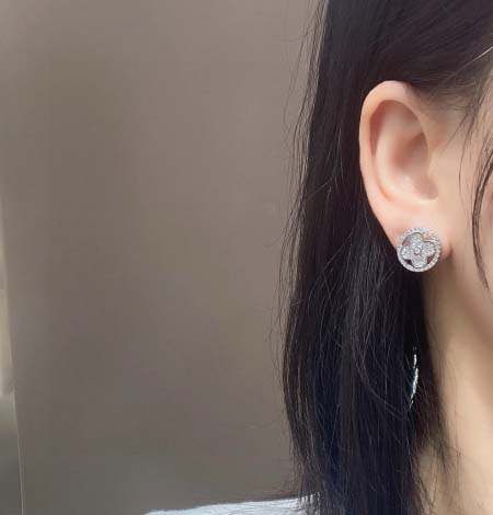 2026年2月3日入荷新品ルイヴィトンピアスギフト/誕生日/記念品/アクセサリーxin工場