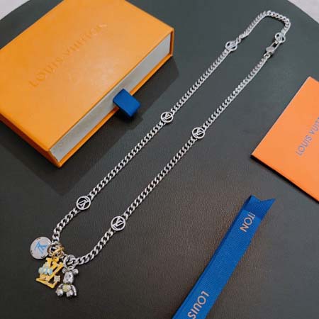 2026年2月3日入荷新品ルイヴィトンネックレスギフト/誕生日/記念品/アクセサリーxin工場