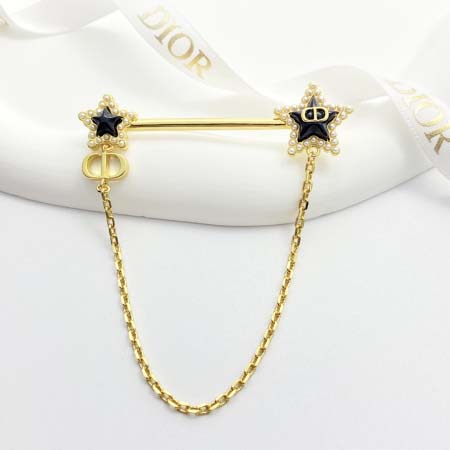 2026年2月5日入荷新品Diorブローチギフト/誕生日/記念品/アクセサリーxin工場