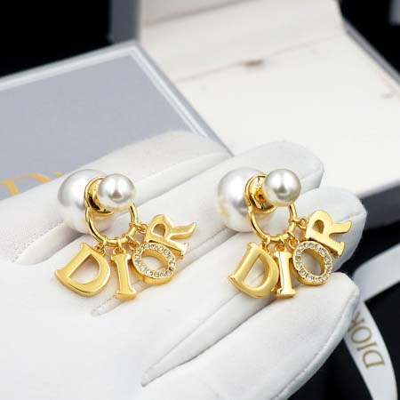 2026年2月5日入荷新品Diorピアスギフト/誕生日/記念品/アクセサリーxin工場