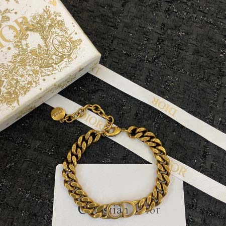 2026年2月5日入荷新品Diorブレスレットギフト/誕生日/記念品/アクセサリーxin工場