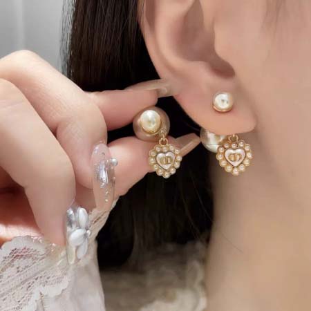 2026年2月5日入荷新品Diorギフト/誕生日/記念品/アクセサリーxin工場