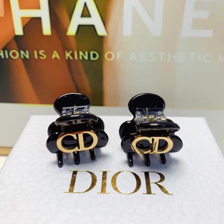 2026年2月5日入荷新品Diorヘアピンギフト/誕生日/記念品/アクセサリーxin工場