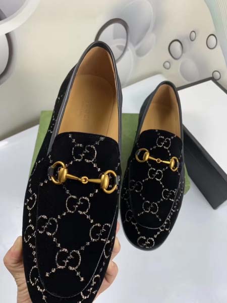 2026年2月25日入荷新作Gucci男女兼用靴人気商品★/誕生日プレゼント/流行/高品質/JY工場Size:35-46