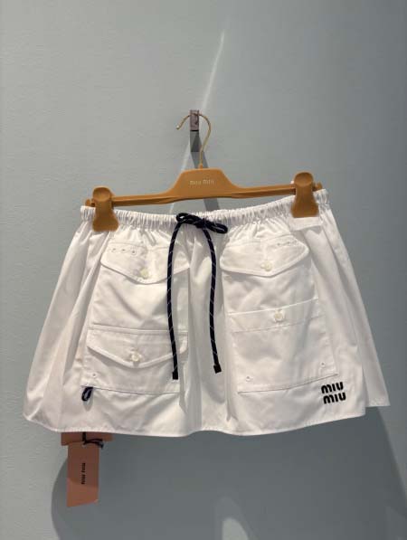 2026年2月26日入荷早春新作MIUMIUハーフスカートファッション/誕生日プレゼント/贈り物 can工場