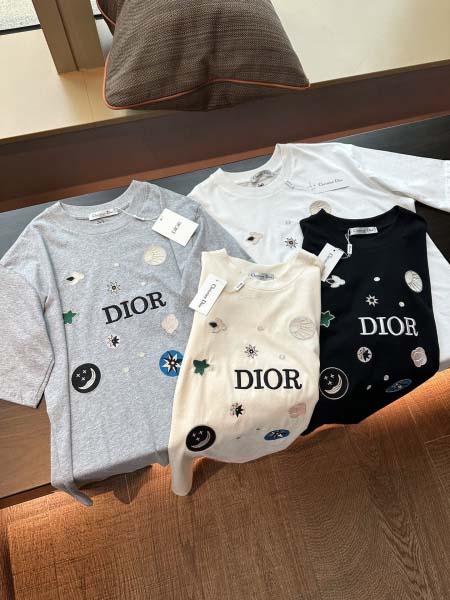 2026年2月26日入荷早春新作Dior半袖 tシャツファッション/誕生日プレゼント/贈り物 can工場