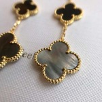 2026年2月1日入荷新品van cleef & arpelsピアスギフト/誕生日/記念品/アクセサリーxin工場