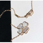 2026年2月1日入荷新品van cleef & arpelsネックレスギフト/誕生日/記念品/アクセサリーxin工場