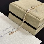 2026年2月1日入荷新品van cleef & arpelsブレスレットギフト/誕生日/記念品/アクセサリーxin工場