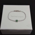 2026年2月1日入荷新品van cleef & arpelsブレスレットギフト/誕生日/記念品/アクセサリーxin工場