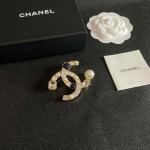 2026年2月2日入荷新品シャネルブローチギフト/誕生日/記念品/アクセサリーxin工場