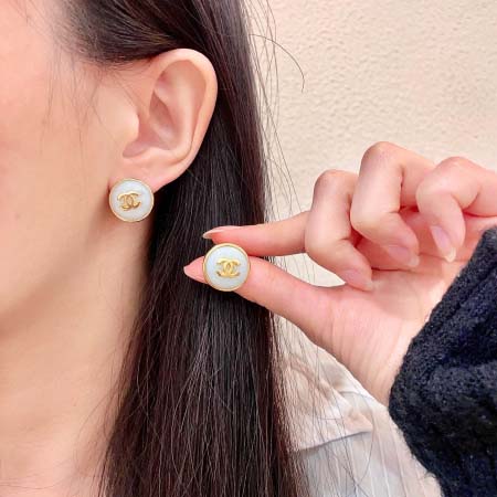 2026年2月2日入荷新品シャネルピアスギフト/誕生日/記念...