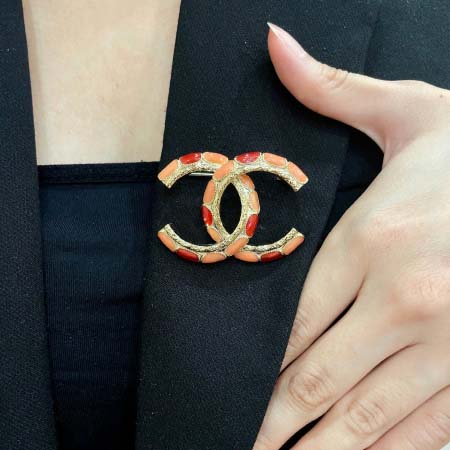 2026年2月2日入荷新品シャネルブローチギフト/誕生日/記...