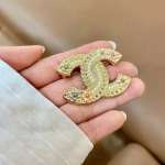 2026年2月2日入荷新品シャネルブローチギフト/誕生日/記念品/アクセサリーxin工場