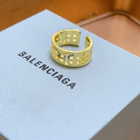 2026年2月3日入荷新品Balenciaga指輪ギフト/誕...